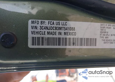 2021 Jeep Compass Limited 4X4 from USA, damaged, VIN 3C4NJDCB3MT541088